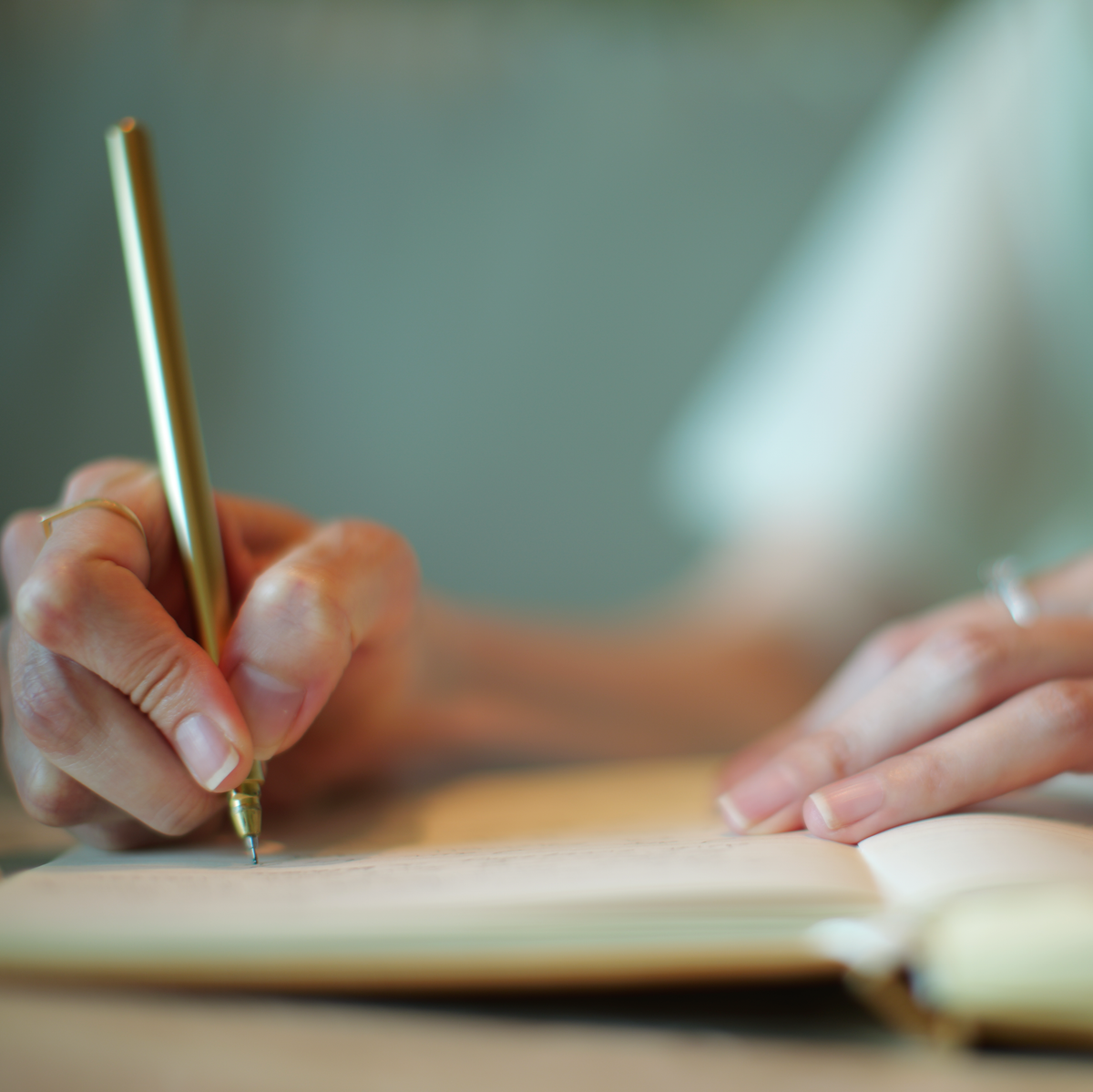 1 Less Thought: Kizuki Journaling® with Mae Yoshikawa